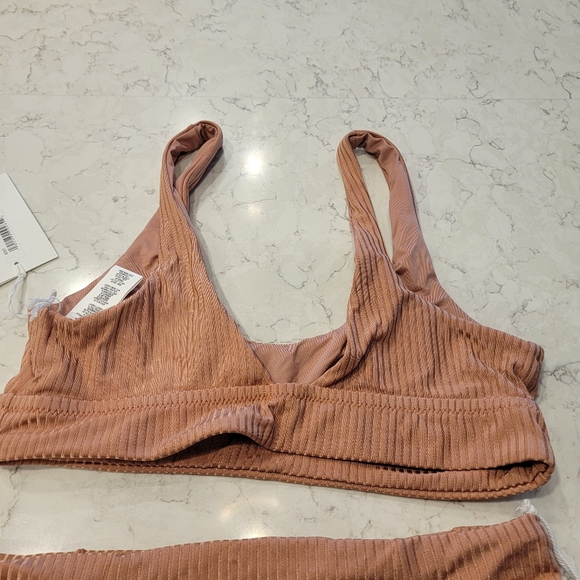 BNWT Vitamin A Pink Sienna Pink Sands Shimmer Bikini set - Picture 6 of 12